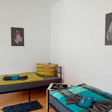 Stellas Monteurwohnungen Werdau Bagian luar foto